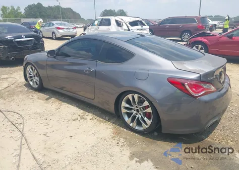 2015 Hyundai Genesis 3.8 R-Spec z USA, uszkodzony, nr VIN KMHHU6KJ0FU129983